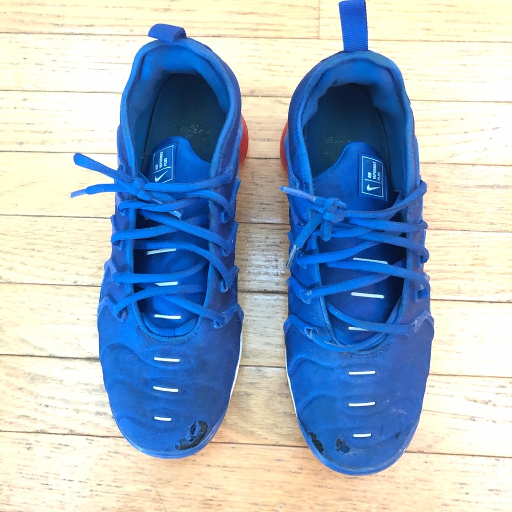 Air Vapor Max Plus size 9.5